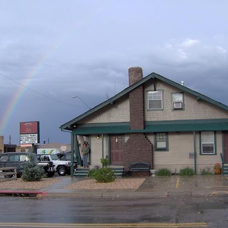 Buffalo Pointe Inn Вильямс Экстерьер фото