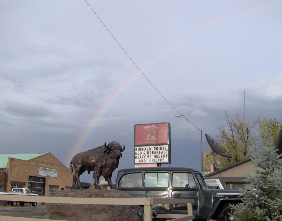 Buffalo Pointe Inn Вильямс Экстерьер фото